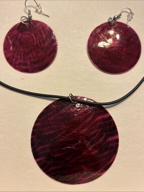 Handcrafted Burgundy Marbled Round Pendant Necklace with Matching Earrings